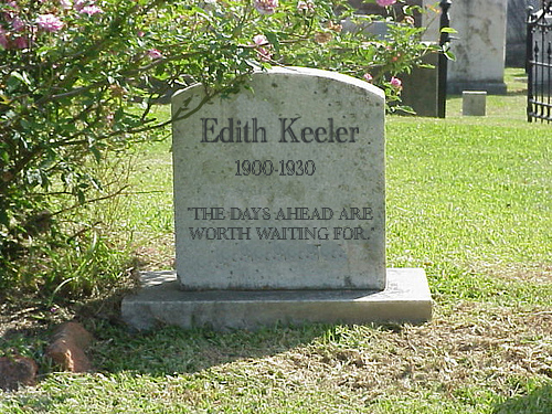 edith_keeler.jpg (264965 bytes)