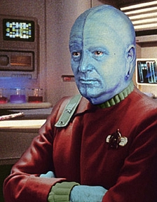 (c) 2000 Curt Danhauser