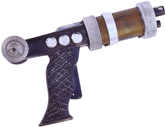 oaa_laser.jpg (32135 bytes)